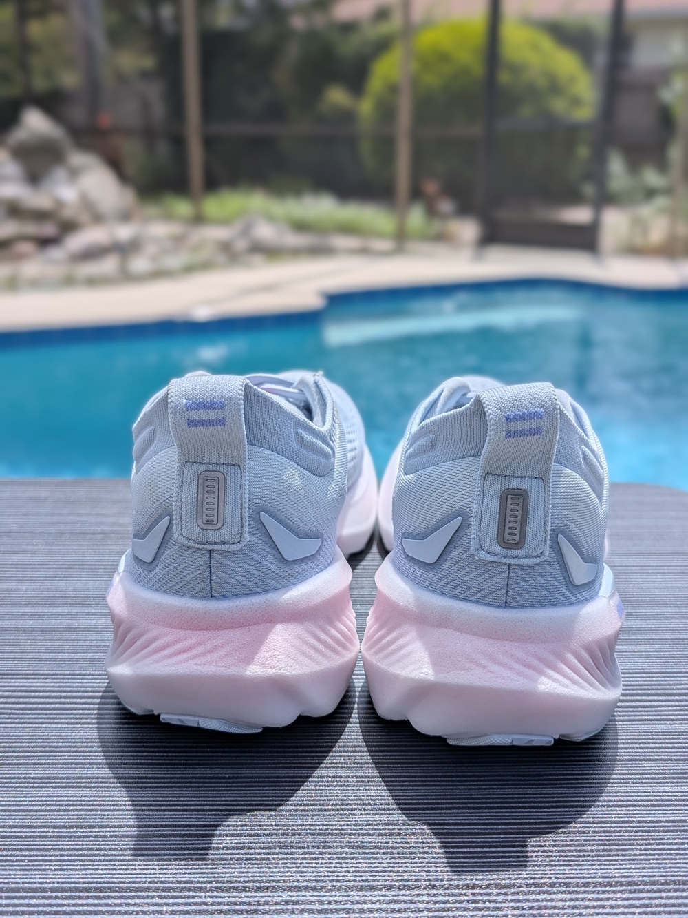 Brooks Glycerin 23 Women's Running Shoes Skyway Pink Size 7 B DNA Tuned - Picture 7 of 12